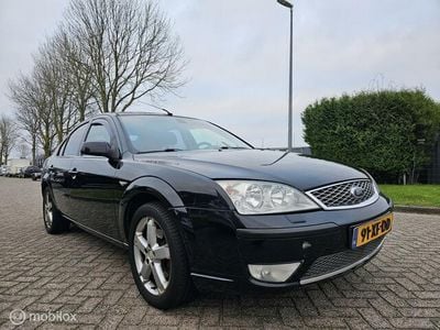 Occasion Ford Mondeo Platinum 125 PK (91 kW) 2007 Zwart Hatchback