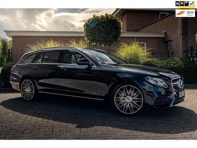 Zwart (metallic) Occasion 2017 Mercedes E400 Premium Plus Stationwagen | € 29.950 (Eerlijke prijs)