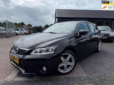 Lexus CT200h