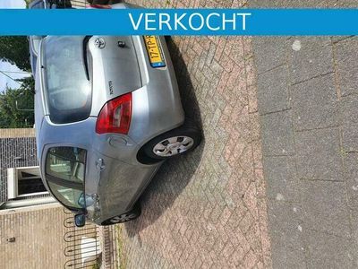 tweedehands Toyota Yaris 1.3 16v VVT-i Linea Terra