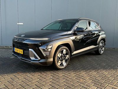 Zwart Occasion 2025 Hyundai Kona Premium SUV | € 32.900 (Eerlijke prijs)