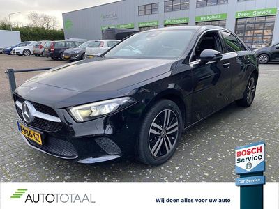 Zwart Occasion 2021 Mercedes A250 Business Sedan | € 26.450 (Eerlijke prijs)