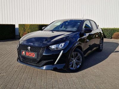 Zwart Gebruikt 2022 Peugeot 208 Active Hatchback | € 19.995