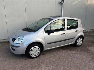 Grijs Occasion 2007 Renault Modus Authentique MPV | € 2.495 (Eerlijke prijs)