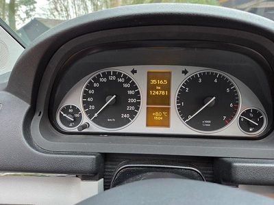 Blauw (metallic) Occasion 2011 Mercedes B180 Business MPV | € 6.945 (Duur)