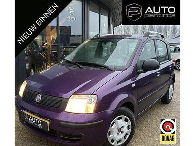 Occasion Fiat Panda Active 68 PK (50 kW) 2011 Paars Hatchback