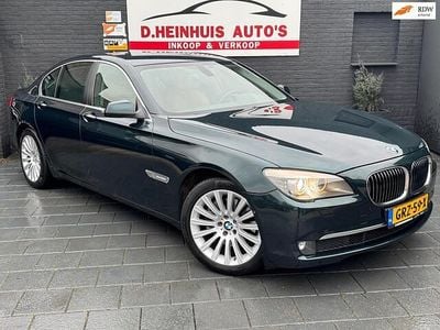 Groen Occasion 2009 BMW 730 Sedan | € 10.900