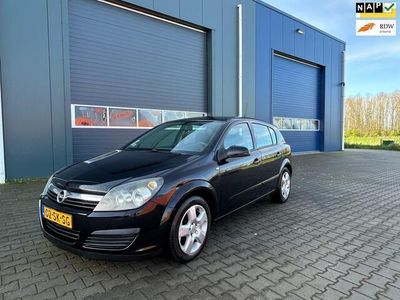 tweedehands Opel Astra 1.6 Edition Airco