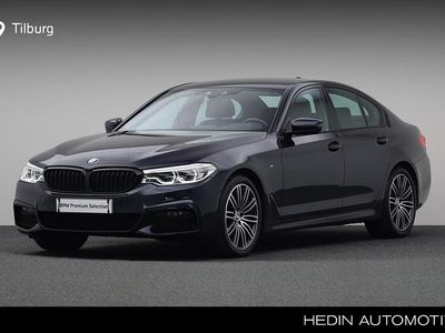 Zwart Occasion 2020 BMW 520 Executive Sedan | € 34.880 (Eerlijke prijs)