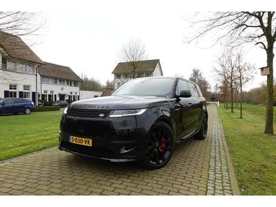 Occasion Land Rover Range Rover Sport First Edition 400 PK (294 kW) 2023 Zwart SUV