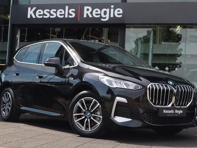 Zwart Gebruikt 2023 BMW 225 Active Tourer M Sport MPV | € 35.950 (Eerlijke prijs)