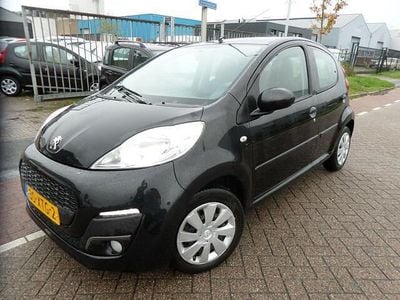 Occasion Peugeot 107 Active 68 PK (50 kW) 2012 Zwart Hatchback