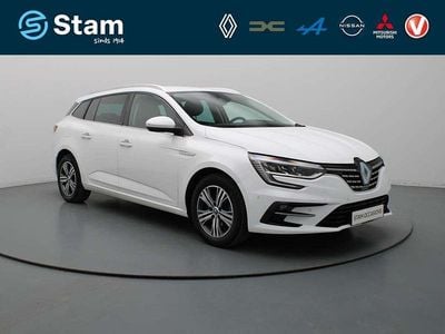 Wit metallic Occasion 2021 Renault Megane E-Tech Intens Stationwagen | € 19.990 (Eerlijke prijs)