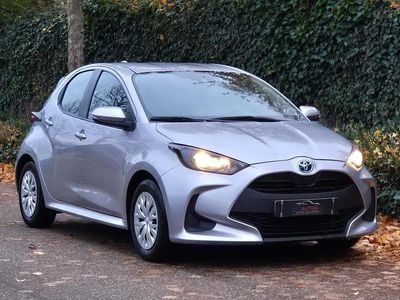 Occasion Toyota Yaris Hybrid Active 2022 Grijs (metallic) Hatchback