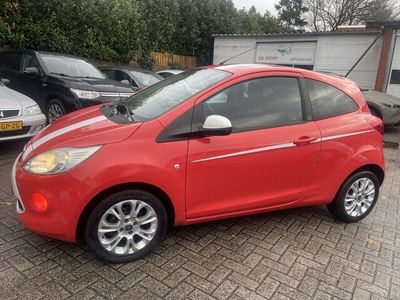 tweedehands Ford Ka 1.2 Titanium Airco Trekhaak