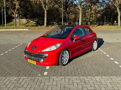 Rood Gebruikt 2007 Peugeot 207 Hatchback | € 2.399 (Goede deal)