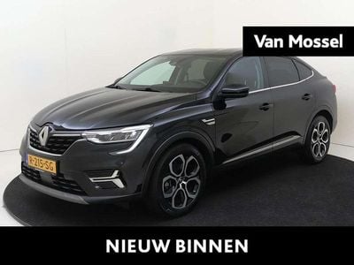 Ivoorzwart gxa Occasion 2022 Renault Arkana Intens SUV | € 20.940 (Eerlijke prijs)