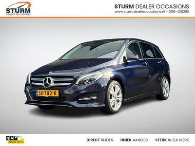 Blauw Gebruikt 2018 Mercedes B200 Ambition MPV | € 19.640 (Iets duurder)