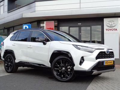 Wit Occasion 2024 Toyota RAV4 Hybrid Style SUV | € 47.351 (Iets duurder)