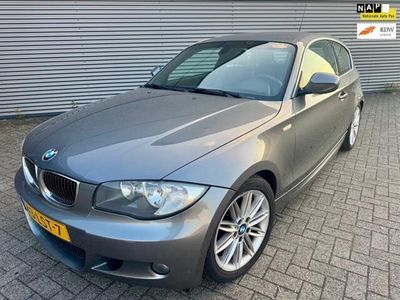 Grijs Gebruikt 2010 BMW 116 Sport Line Hatchback | € 5.750 (Duur)