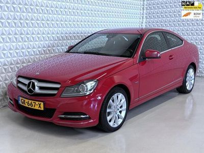Rood Gebruikt 2012 Mercedes C220 Edition 1 Coupé | € 5.999