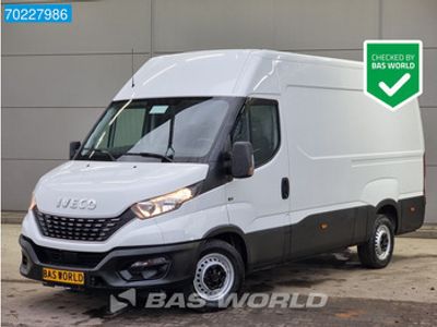 tweedehands Iveco Daily 35S14 Automaat L2H2 Airco Cruise 3.5t Trekgewicht Euro6 12m3 Airco