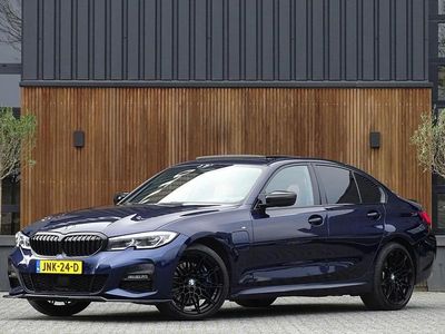 Blauw Gebruikt 2019 BMW 330 M Sport Sedan | € 29.995 (Duur)