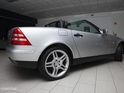 Grijs Gebruikt 1997 Mercedes SLK200 Cabriolet | € 4.500 (Iets duurder)