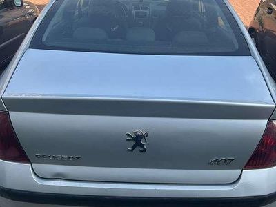Peugeot 407