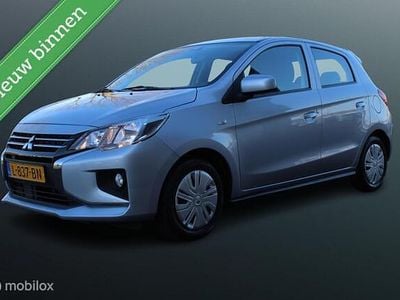 Grijs (metallic) Gebruikt 2021 Mitsubishi Space Star Hatchback | € 9.895 (Goede deal)