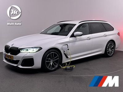 tweedehands BMW 530 5-SERIE Touring e M-Sport | Laser Led | Trekhaak af Fabriek | Camera | Adaptive Cruise | Head-up Display | Carplay |