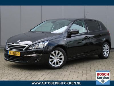 tweedehands Peugeot 308 1.2 PureTech Style Pano / Clima / Cruise / Navi / LM-Velgen / Audio