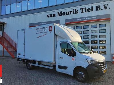 Wit Gebruikt 2023 Renault Master Van | € 33.400