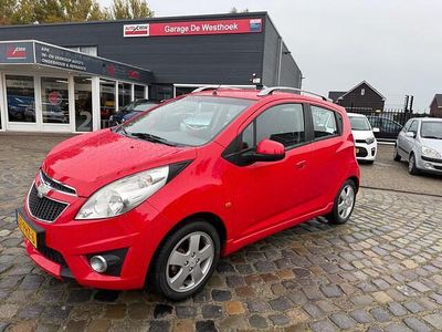 Rood Gebruikt 2011 Chevrolet Spark LT Hatchback | € 3.950 (Eerlijke prijs)