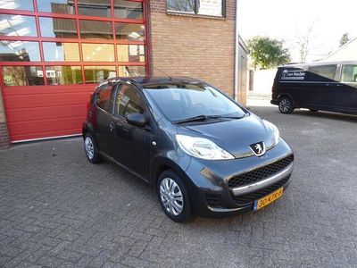 tweedehands Peugeot 107 1.0-12V XR