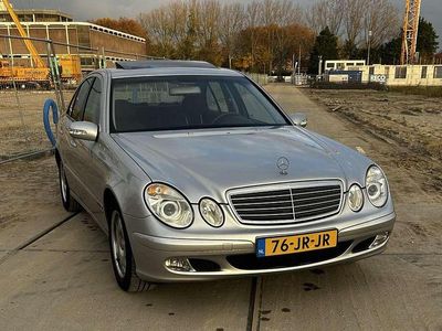 Mercedes E240