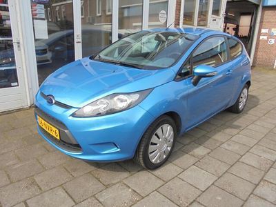 tweedehands Ford Fiesta 1.25 Trend Airco, Trekhaak