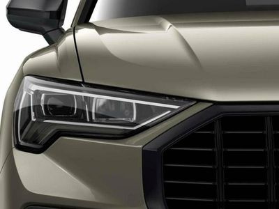 tweedehands Audi Q3 35 TFSI 150 S tronic S edition SUV | Automaat | Sportonderstel | Privacy glas | Diefstalbeveiligde wielbouten | Zonder type-aanduiding | Elek.inklapbare buitenspiegels | Ambiente lichtpakket plus | Verwarmbare voorstoelen ...