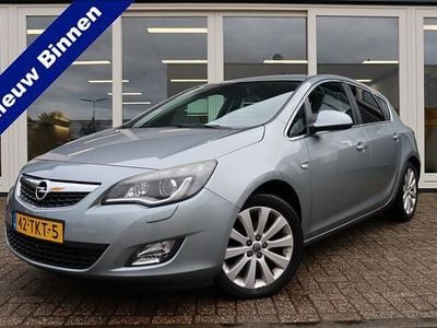 Grijs Occasion 2012 Opel Astra Cosmo Hatchback | € 3.950 (Goede deal)