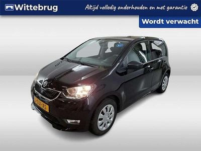 Zwart (parellak) Gebruikt 2020 Skoda Citigo-e IV Ambition Hatchback | € 10.450 (Eerlijke prijs)