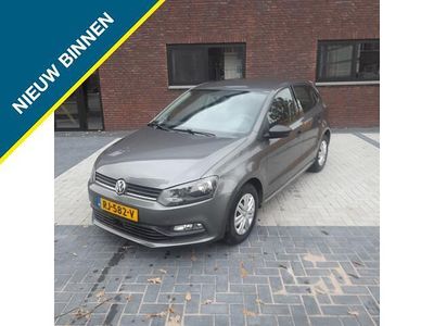 Grijs (metallic) Occasion 2014 VW Polo Hatchback | € 5.995 (Eerlijke prijs)