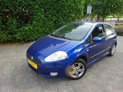 Occasion Fiat Grande Punto 65 PK (47 kW) 2006 Blauw Hatchback
