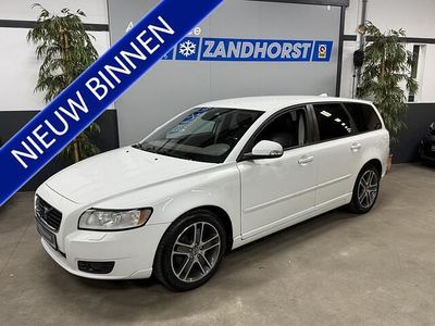 Wit Gebruikt 2009 Volvo V50 Stationwagen | € 5.995 (Duur)
