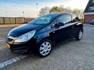 tweedehands Opel Corsa 1.2-16V Edition