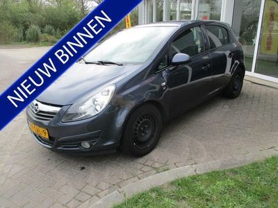 Blauw Gebruikt 2010 Opel Corsa Edition Hatchback | € 960 (Goede deal)