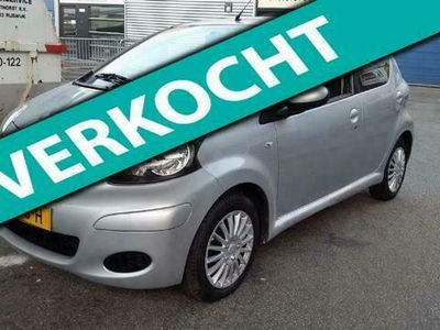 Occasion Toyota Aygo 68 PK (50 kW) 2009 Zilver Hatchback