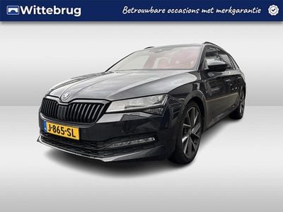 Zwart Gebruikt 2020 Skoda Superb SportLine Stationwagen | € 26.950 (Eerlijke prijs)