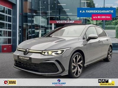 tweedehands VW Golf VIII 2.0 TDI DSG R-LINE PANO-DAK/CAMERA/TREKHAAK/CARPLAY/STOELVERW