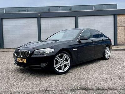 BMW 523