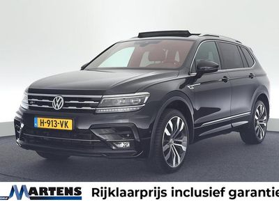 Zwart Gebruikt 2020 VW Tiguan R-line SUV | € 36.948 (Iets duurder)